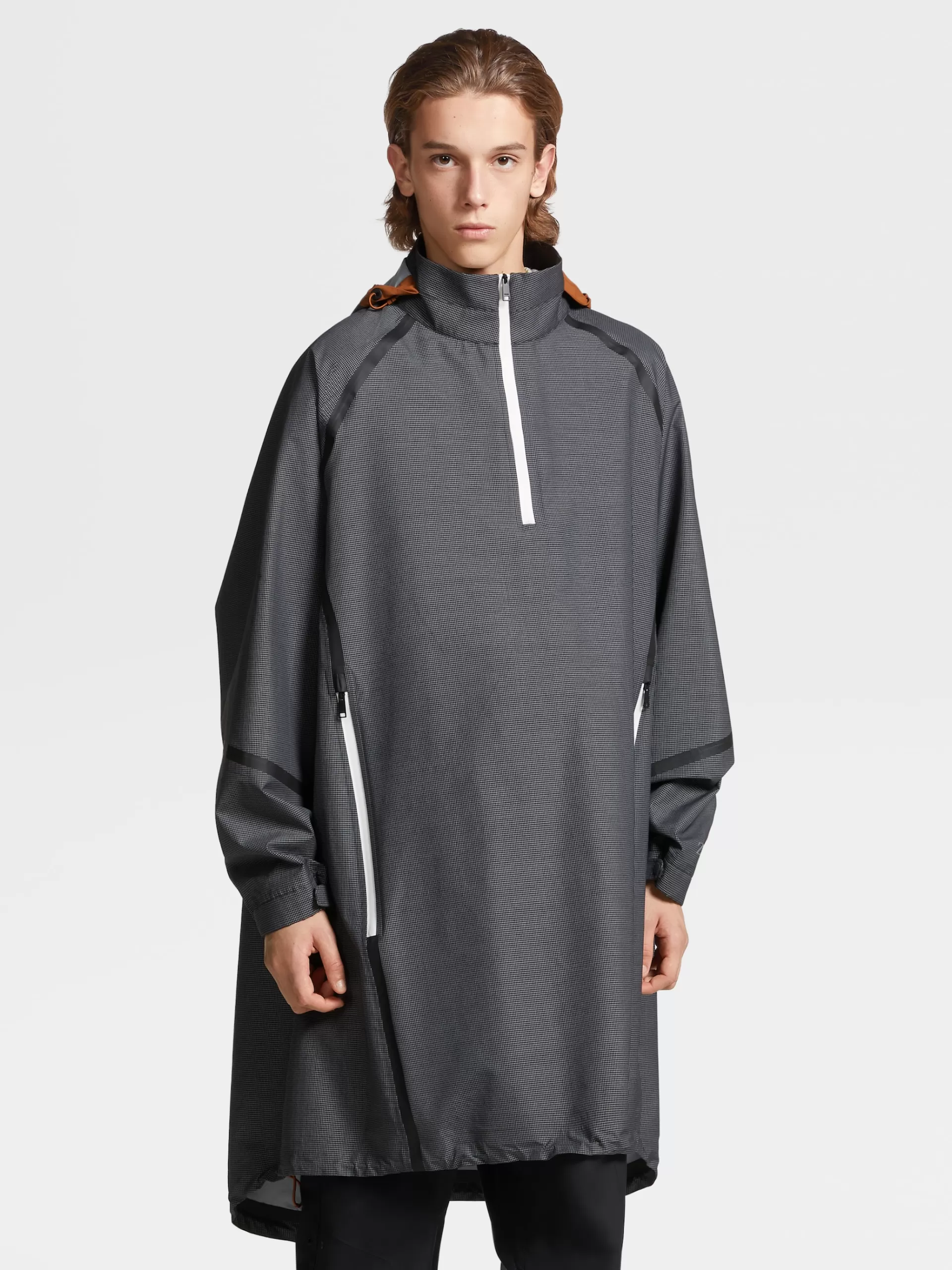 Shop ZEGNA Cape Triple Epaisseur Indechirable A Capuche En Laine Et Dyneema® Noir Et Blanc Noir/Blanc