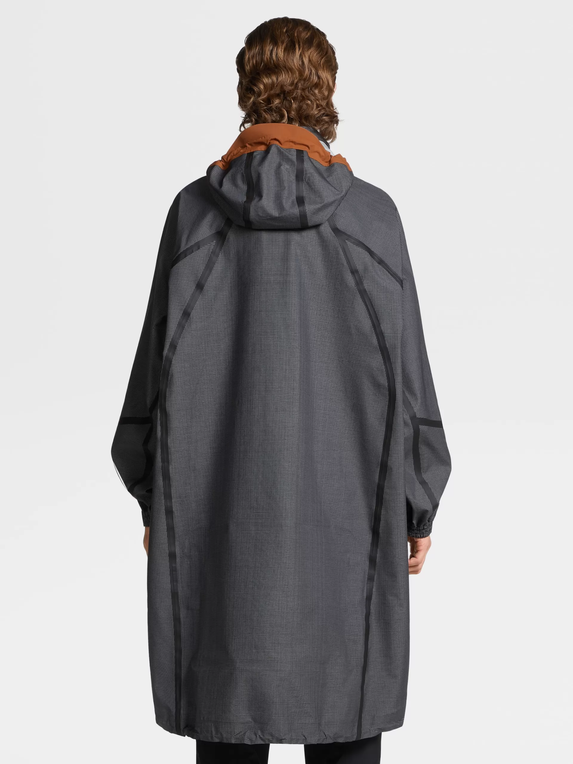Shop ZEGNA Cape Triple Epaisseur Indechirable A Capuche En Laine Et Dyneema® Noir Et Blanc Noir/Blanc