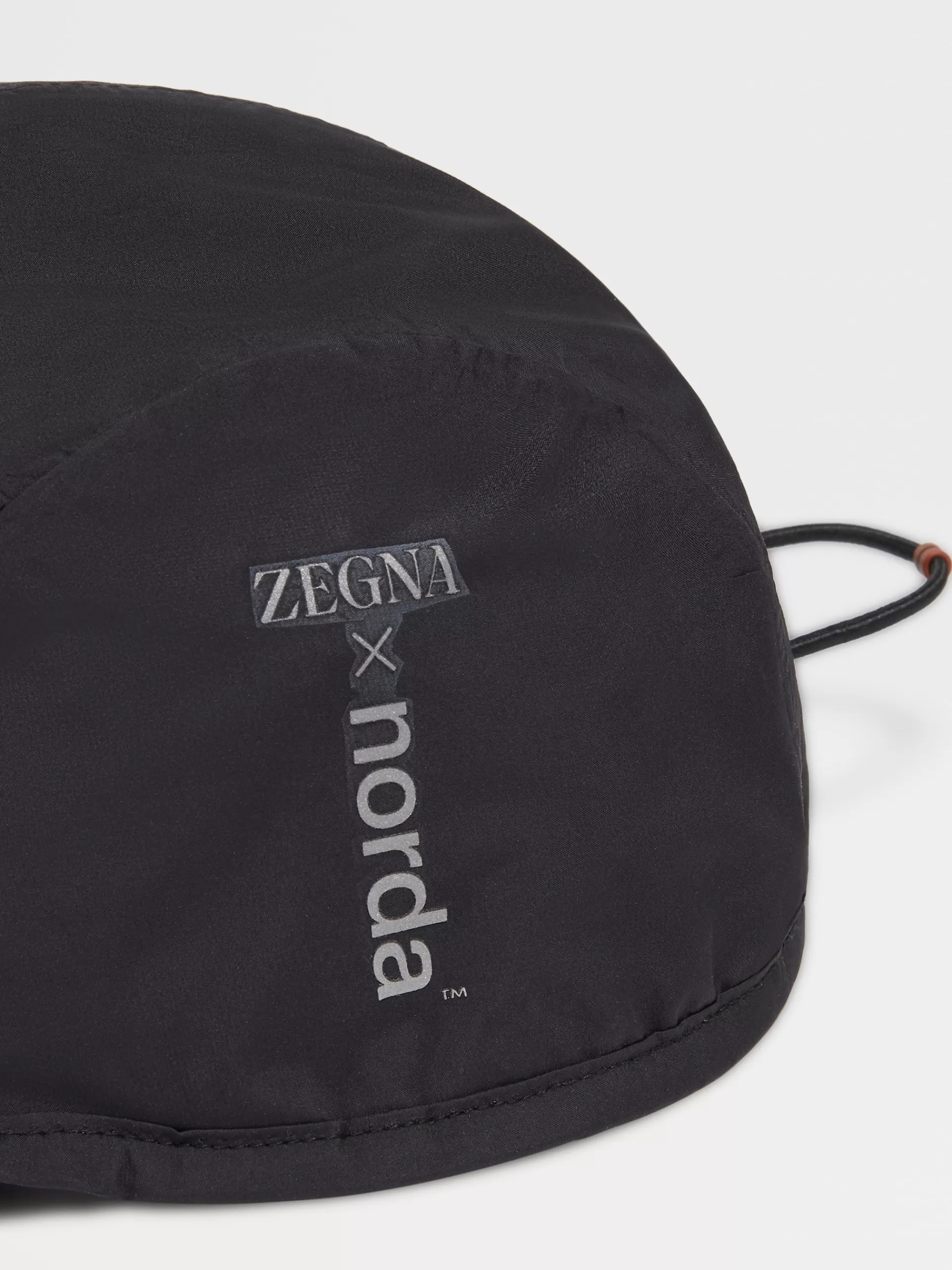 Cheap ZEGNA Casquette Impermeable En Tissu Techniquee X Norda™ Noir