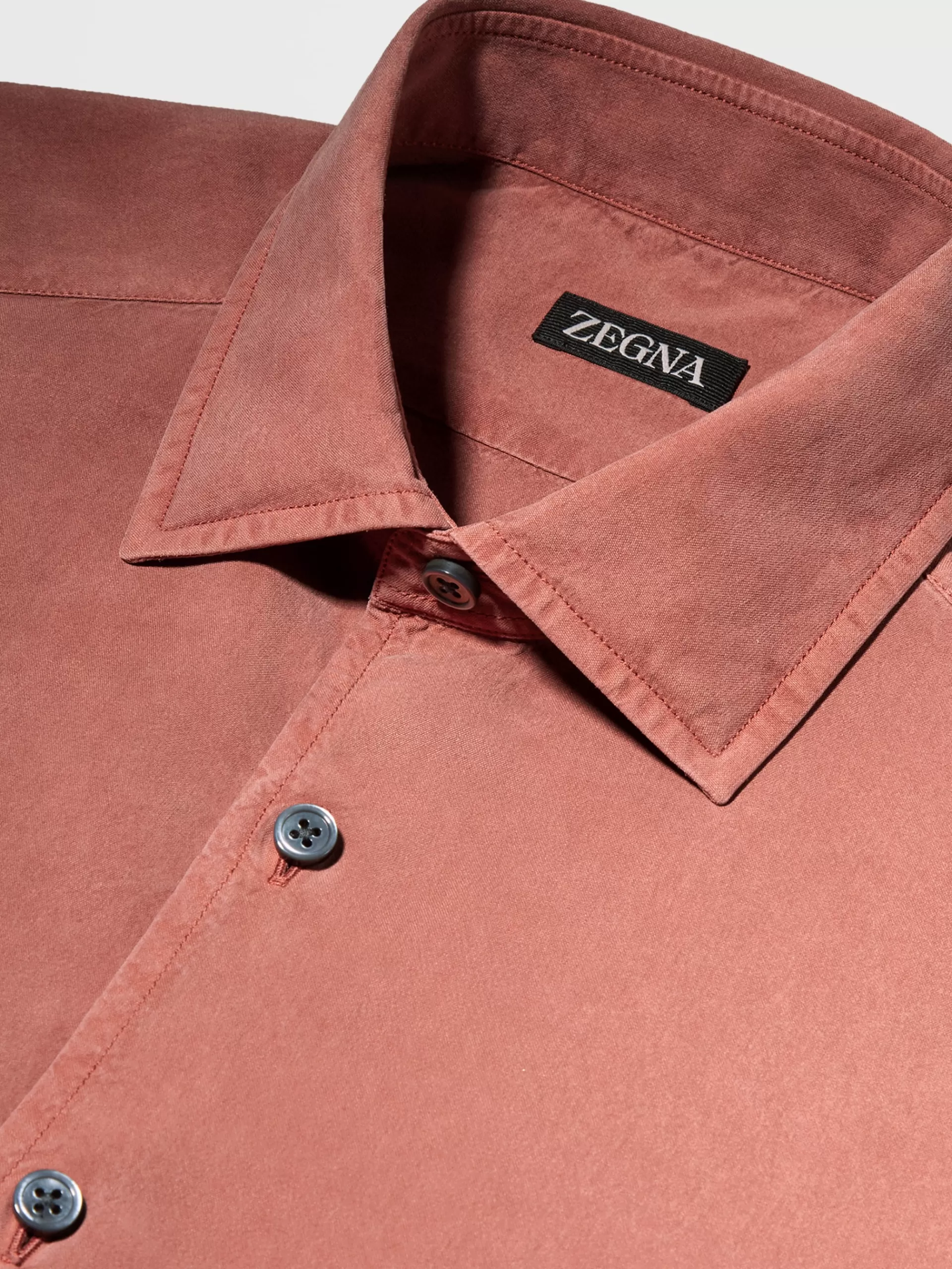 Shop ZEGNA Chemise A Manches Longues En Soie Pure Teinte En Piece Bordeaux Clair
