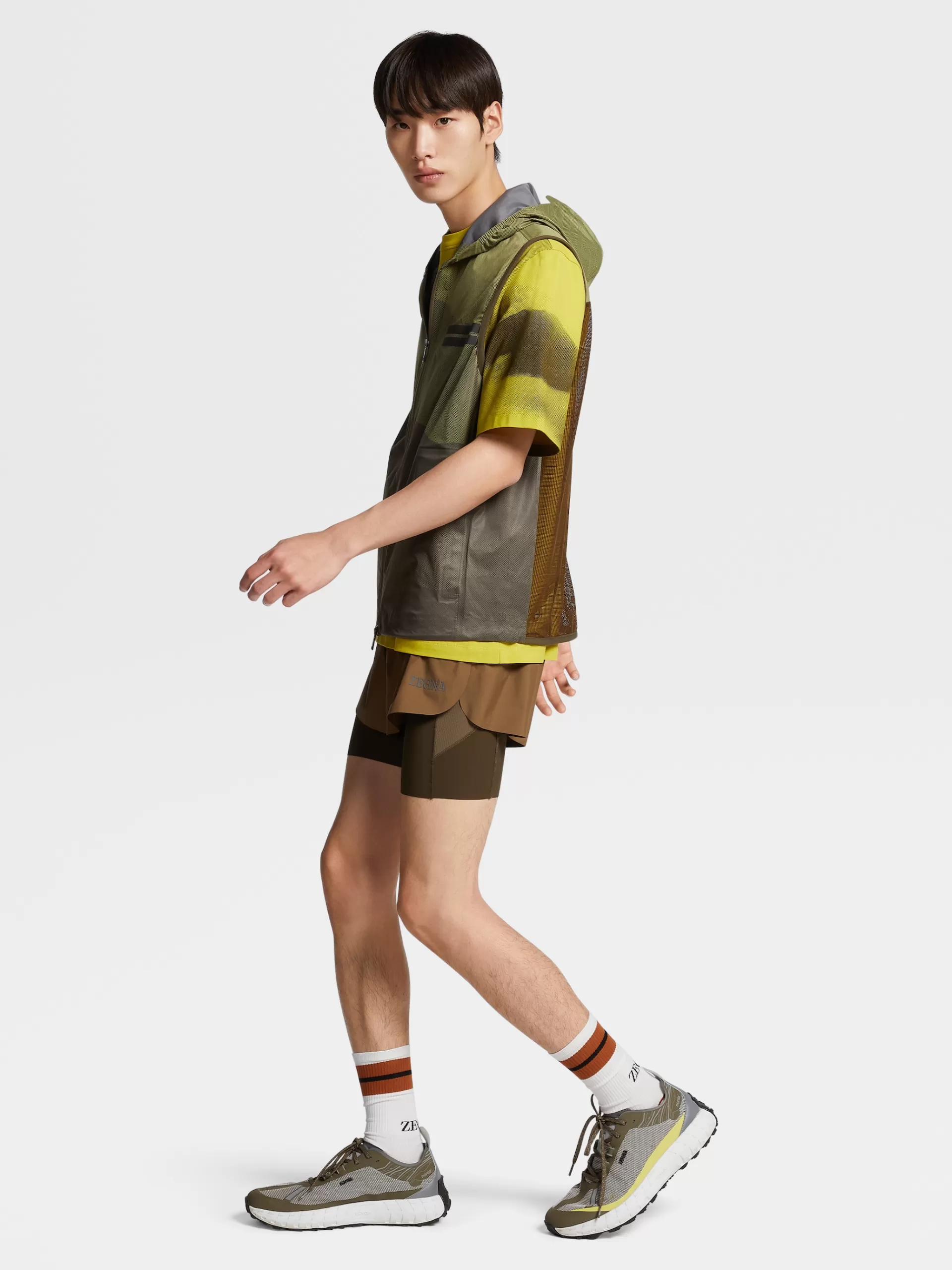 Sale ZEGNA Gilet Sans Manches A Capuche En Tissu Technique Triple Epaisseur Vert Kaki Clair