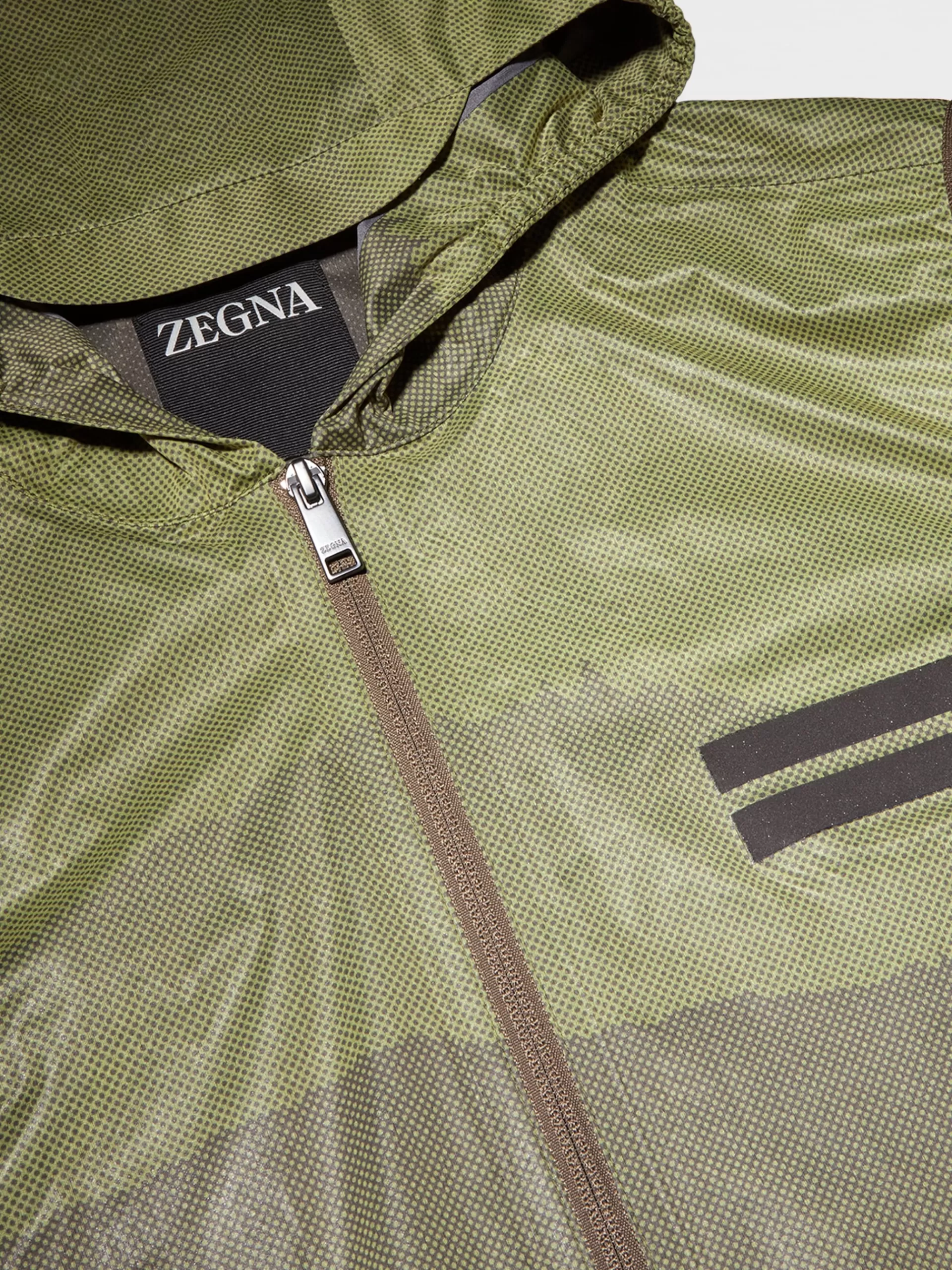 Sale ZEGNA Gilet Sans Manches A Capuche En Tissu Technique Triple Epaisseur Vert Kaki Clair