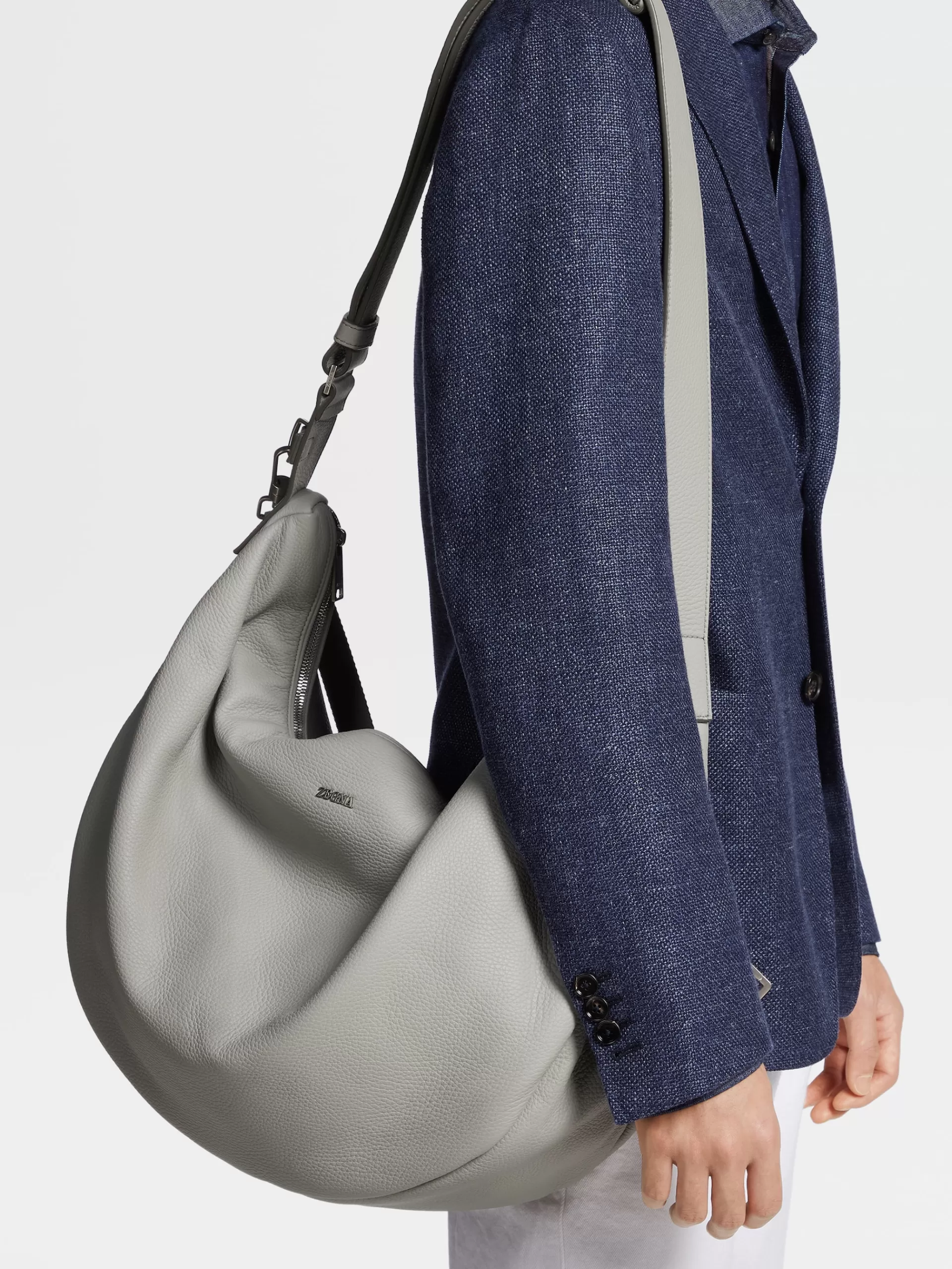 Best Sale ZEGNA Sac Hobo Panorama En Cuir De Cerf Gris Chine