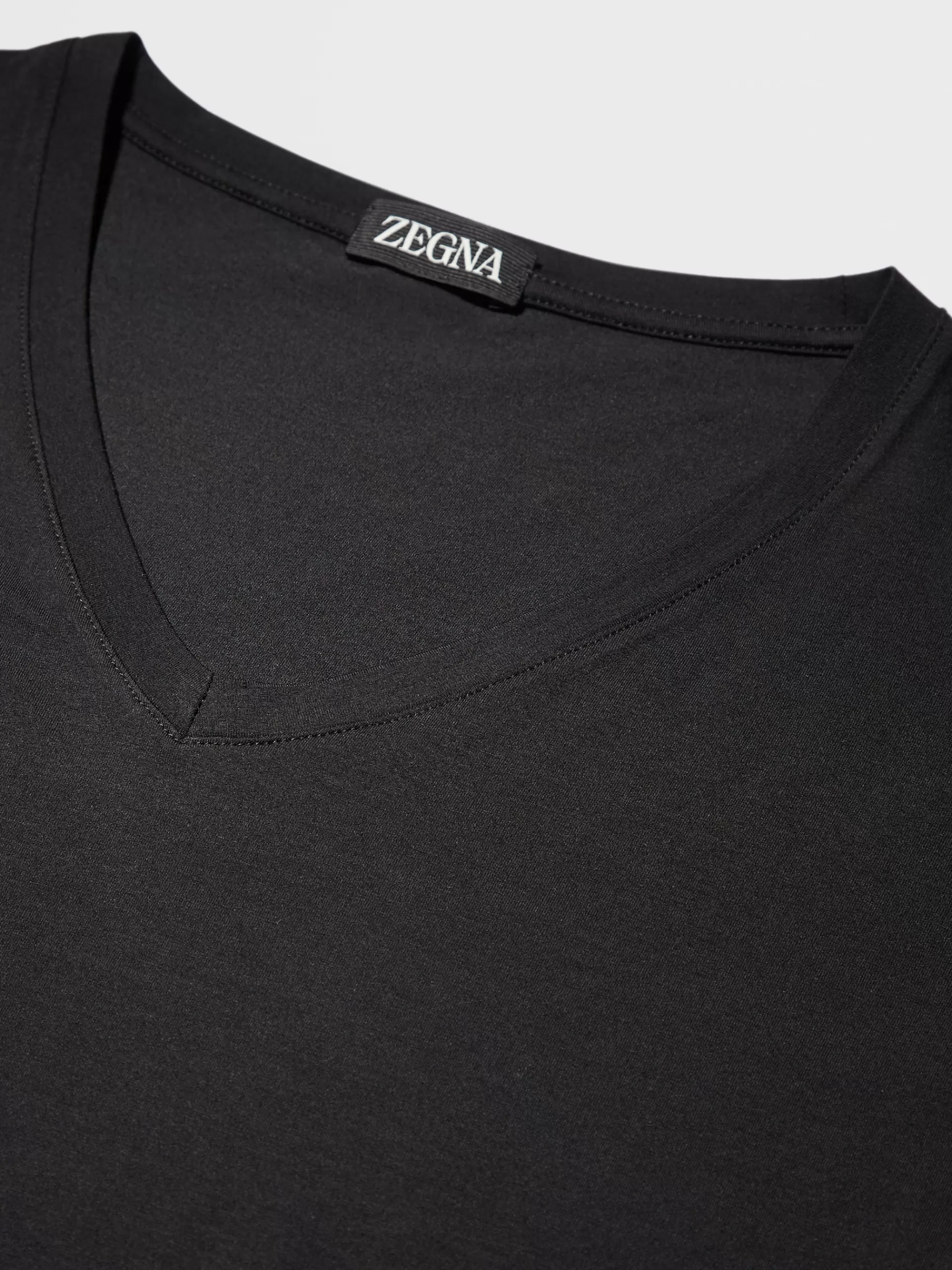 Fashion ZEGNA T-Shirt A Col En V En Modal Extensible Noir